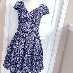 Betsey Johnson gorgeous dress size 4